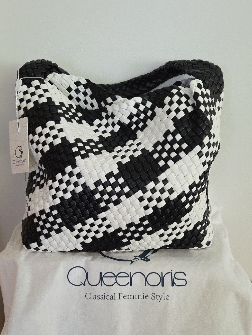 NWT Queenoris B&W weave tote